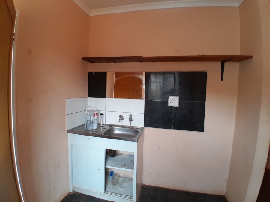 To Let 2 Bedroom Property for Rent in Kathu Northern Cape